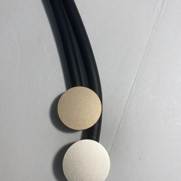 Long Statement Necklace Women’s Pink Round - Picture 5 of 13